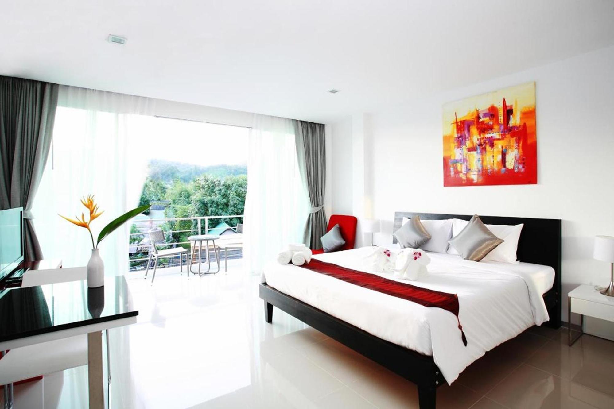 One World One Home Naiharn Hotel Rawai Luaran gambar