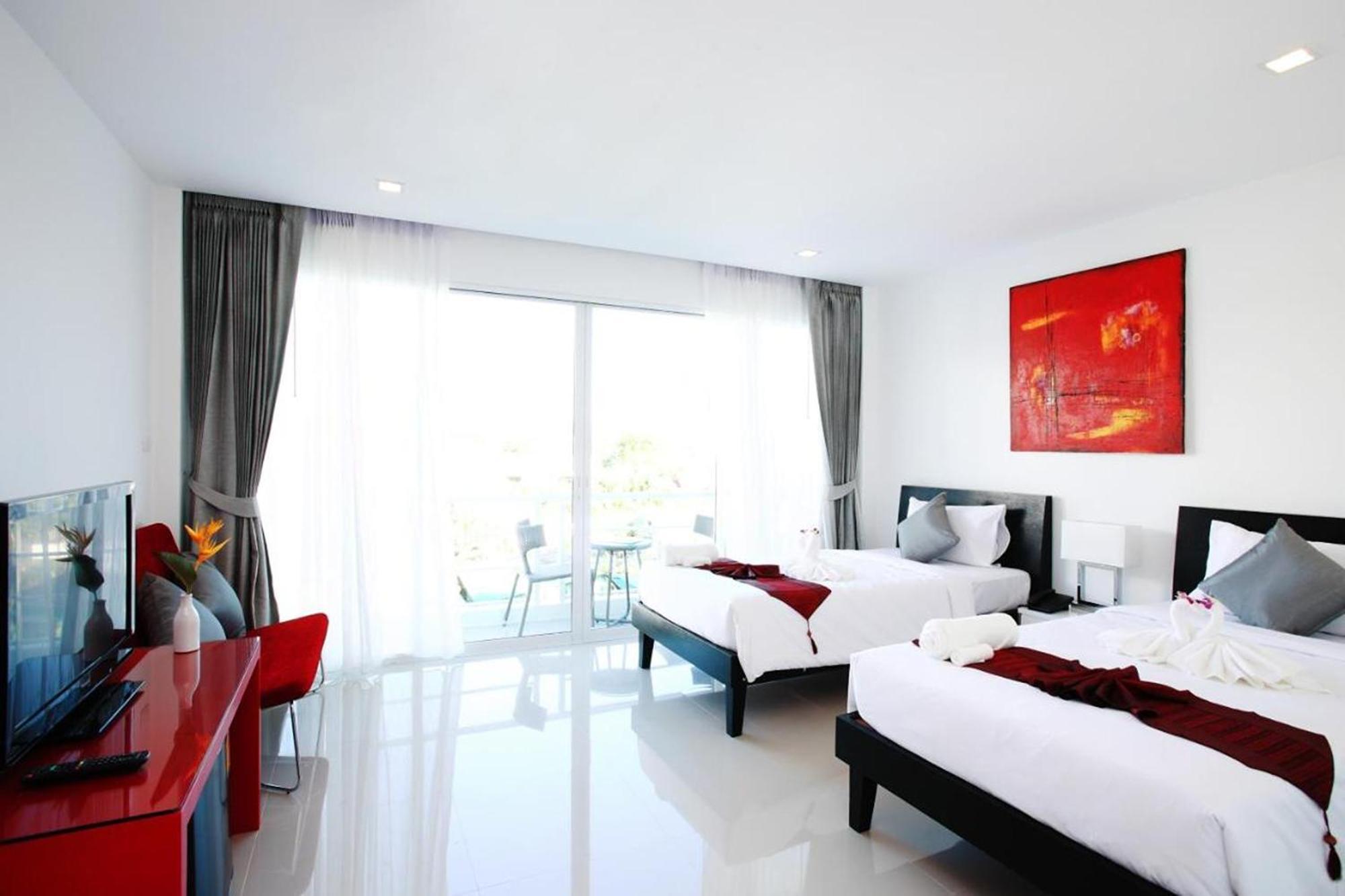 One World One Home Naiharn Hotel Rawai Luaran gambar